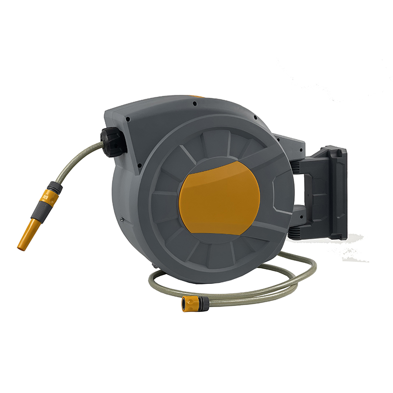 خرطوم مياه قابل للسحب تلقائيًا - مراجعة Garden Hose Reel Automatic Retractable 30M وسعره