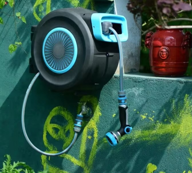 بكرة خرطوم قابلة للسحب تلقائيً - مراجعة Garden Hose Reel Automatic Retractable 30M وسعره